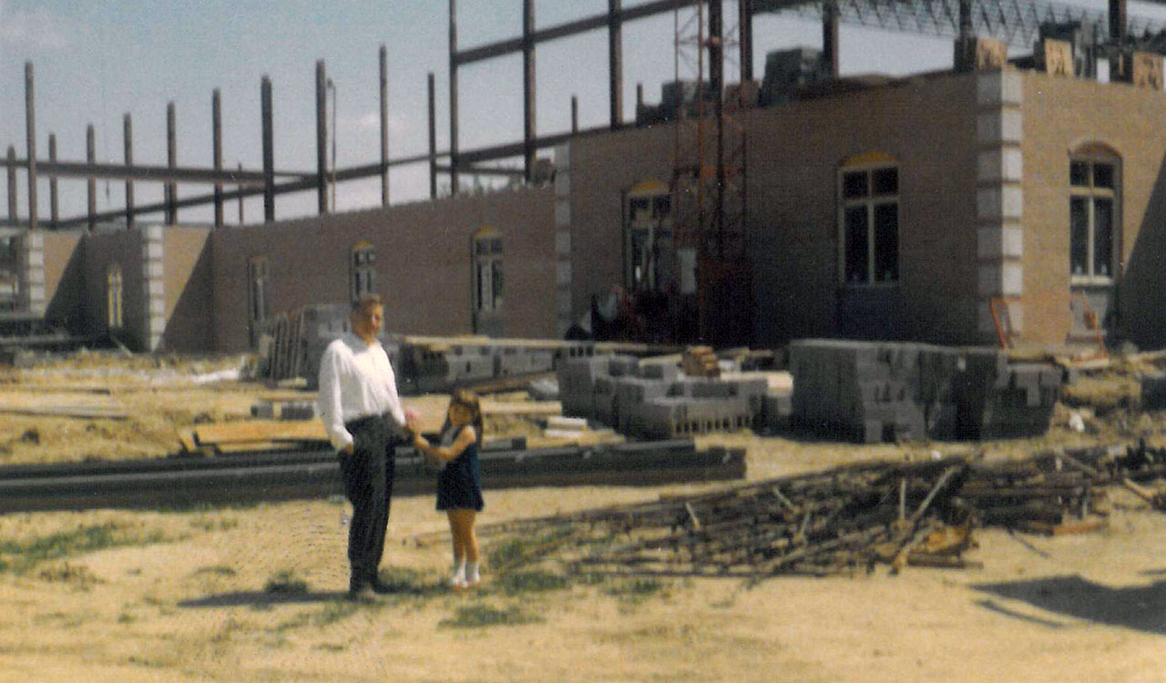 Hinsdale Management Corporation About Us