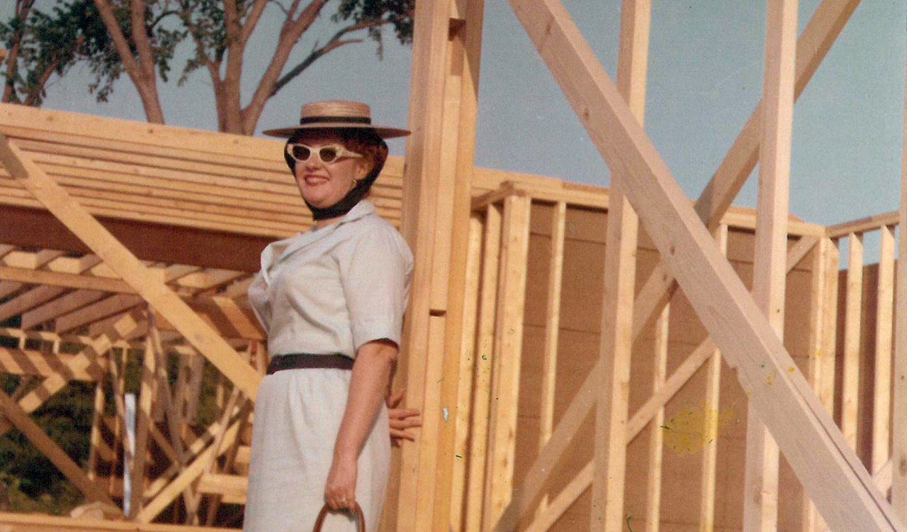 Hinsdale Management Corporation About Us