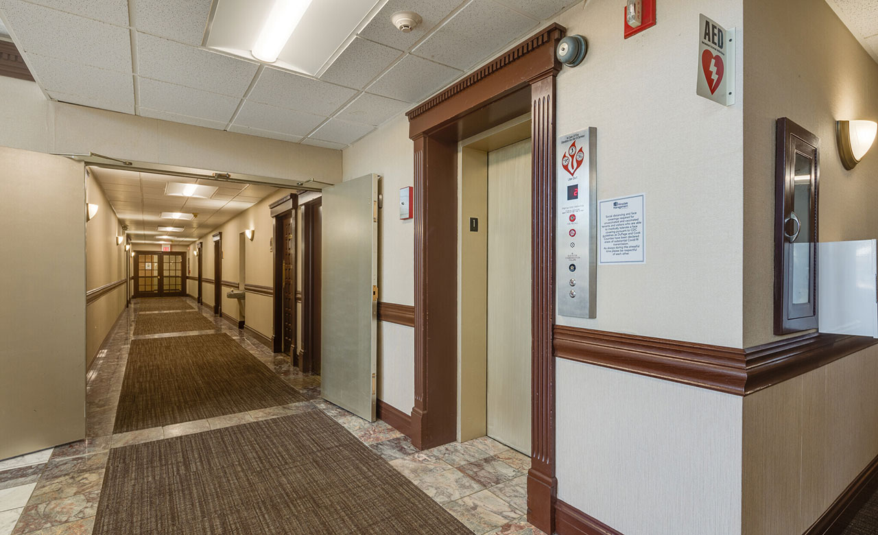 201 East Ogden Ave Hinsdale, Illinois