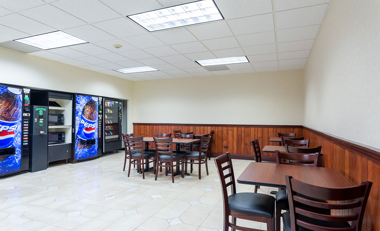 930 North York Road Hinsdale, Illinois