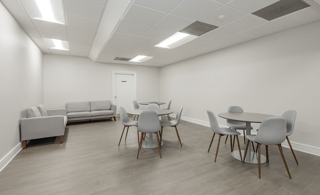 119 East Ogden Ave Hinsdale, Illinois