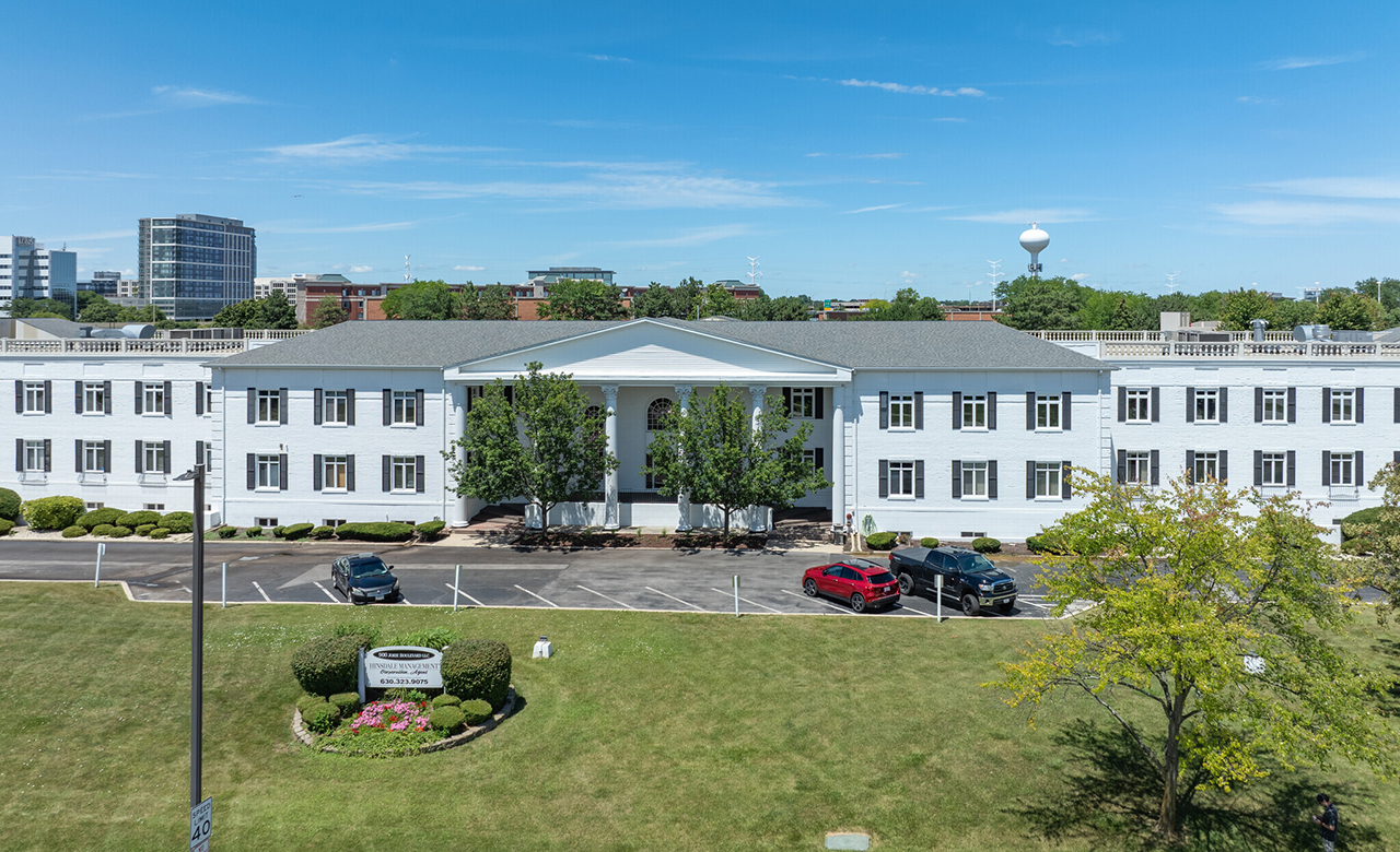 Jorie Boulevard Business Park - 900 Jorie Blvd Oak Brook, IL 60523