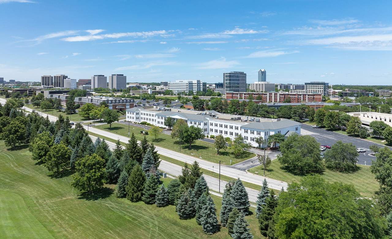 Jorie Boulevard Business Park - 900 Jorie Blvd Oak Brook, IL 60523