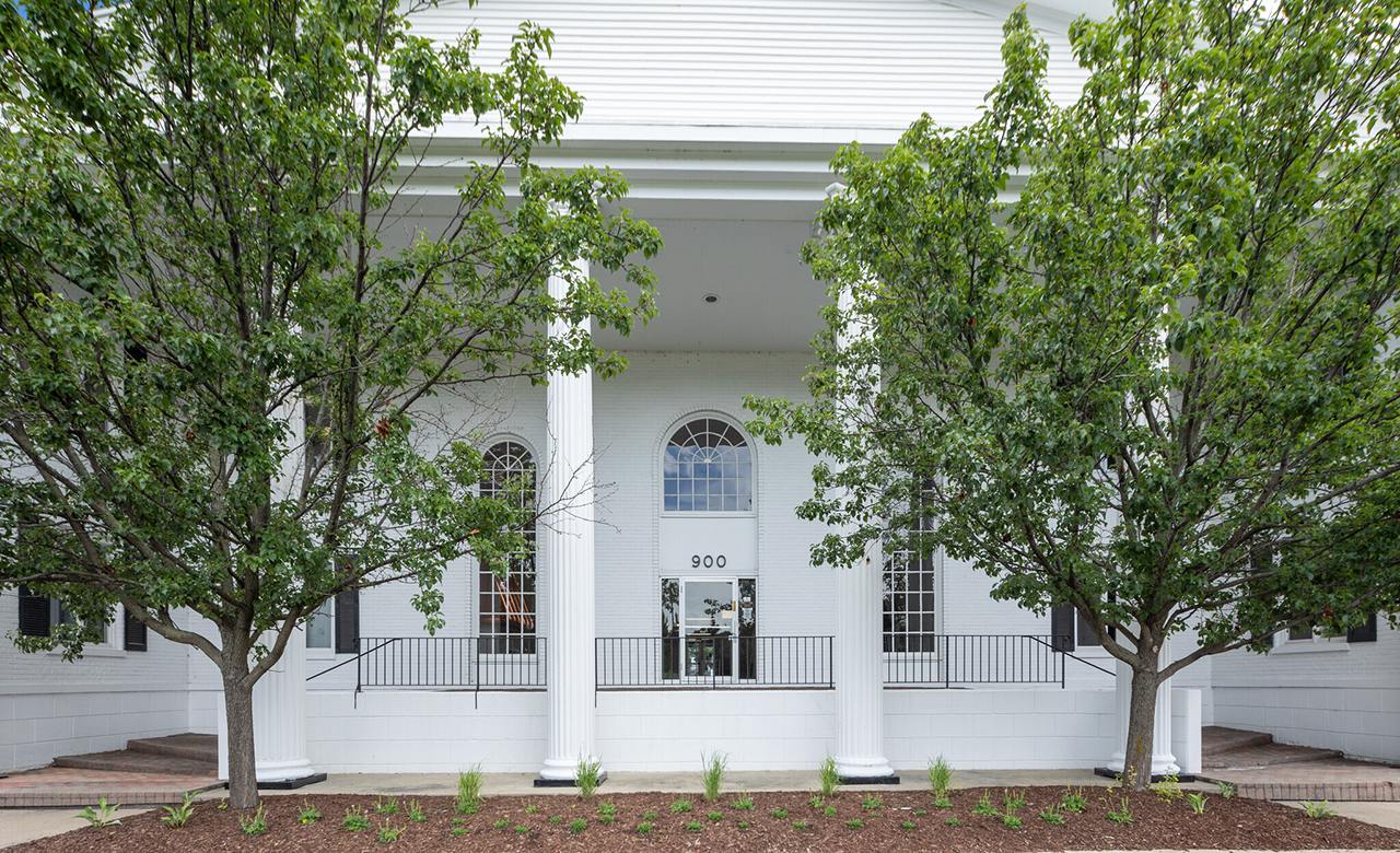 Jorie Boulevard Business Park - 900 Jorie Blvd Oak Brook, IL 60523