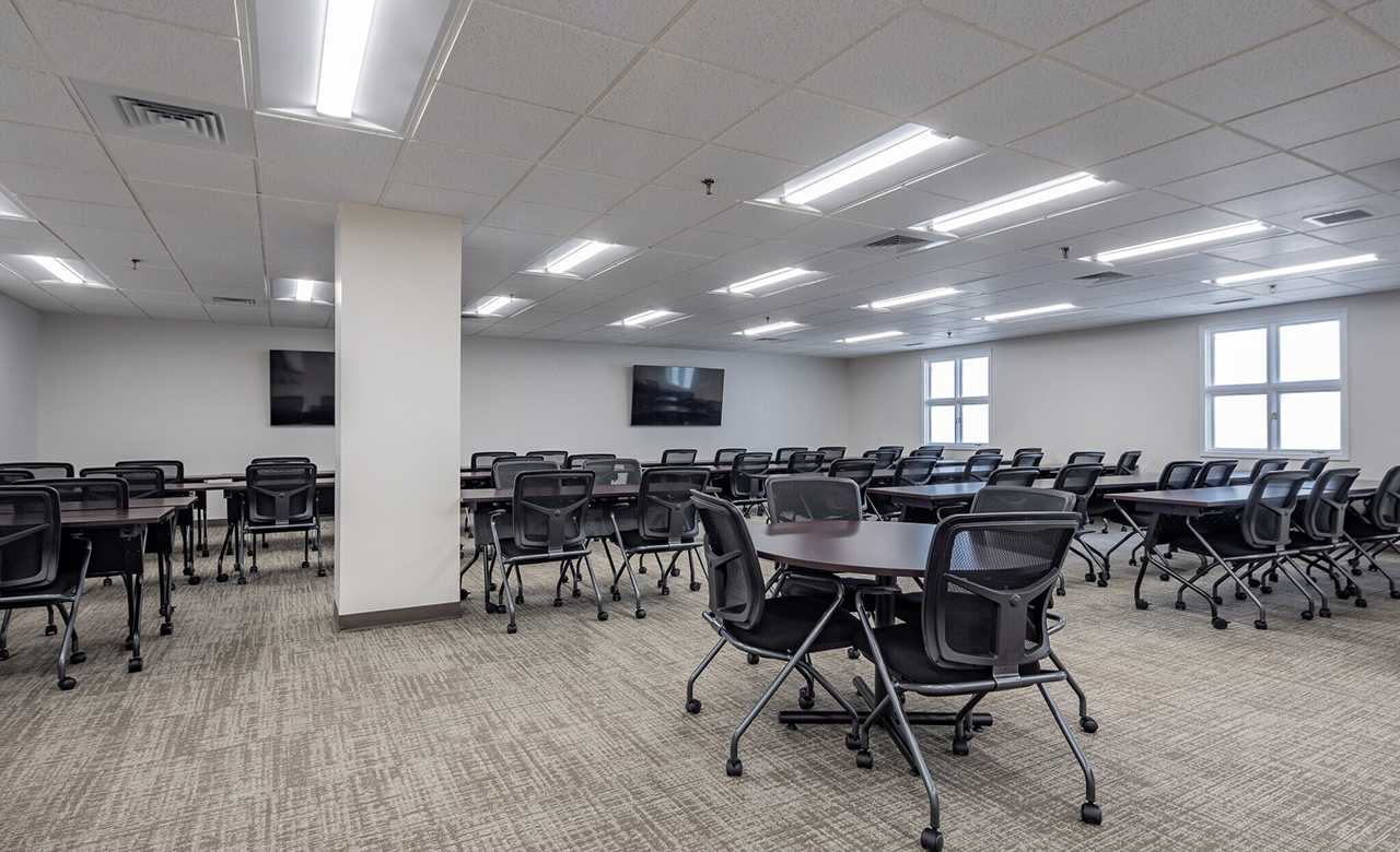 Jorie Boulevard Business Park - 900 Jorie Blvd Oak Brook, IL 60523